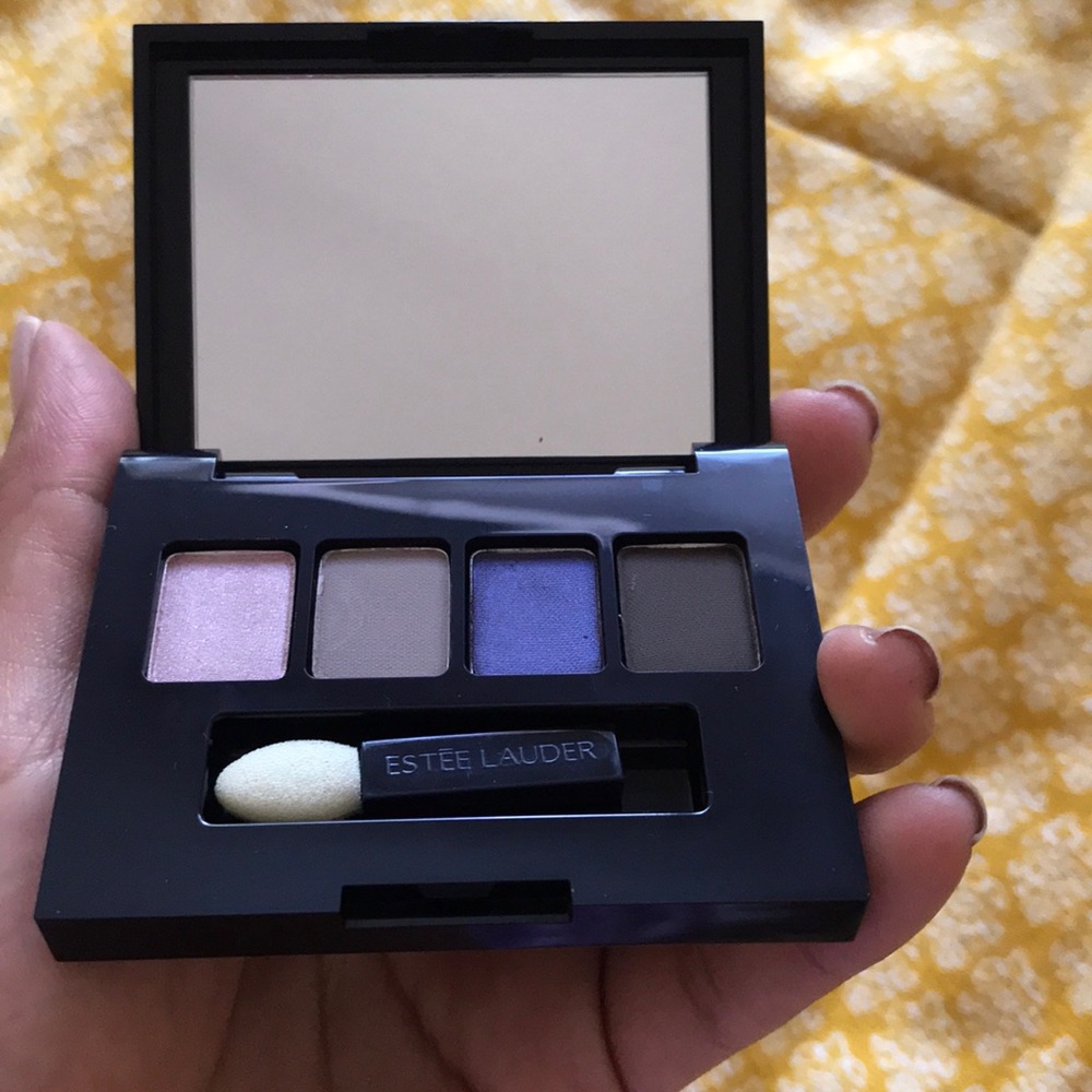 Estée Lauder eyeshade pallete